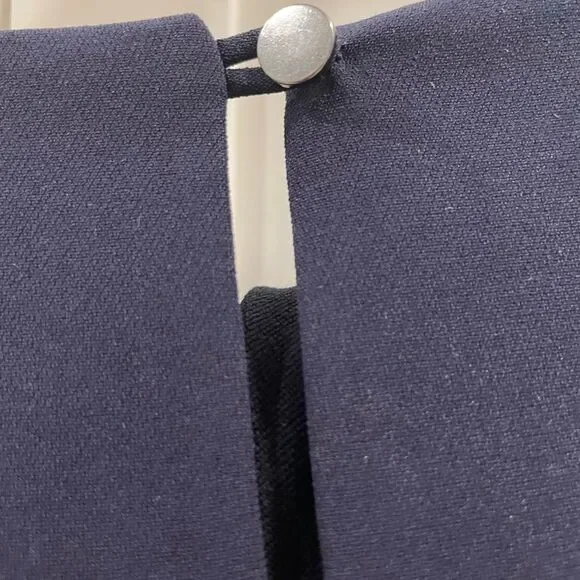 🔵 Talbots Navy Sleeveless Peplum Top – Rounded Neck – Size 6 - Picture 8 of 10